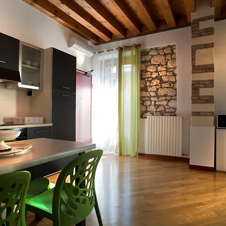 Apartment For Rent Topazio *