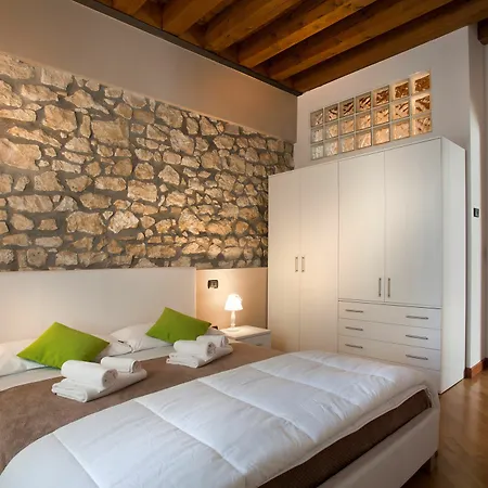 Appartement For Rent Topazio Vérone