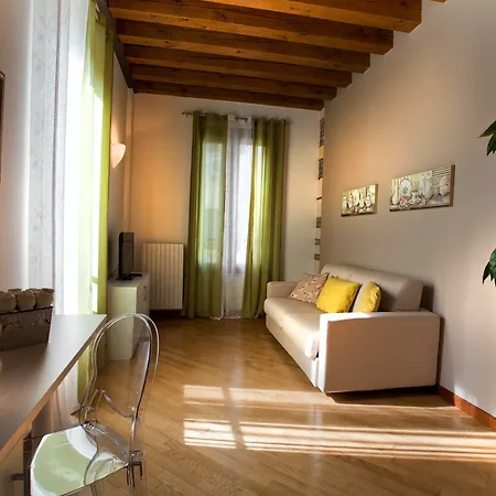 For Rent Topazio * Vérone